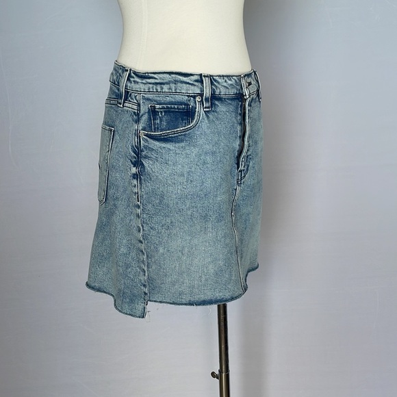 NWT Hudson Viper Stretchy Jean Skirt Size 28 Waist - Picture 3 of 13